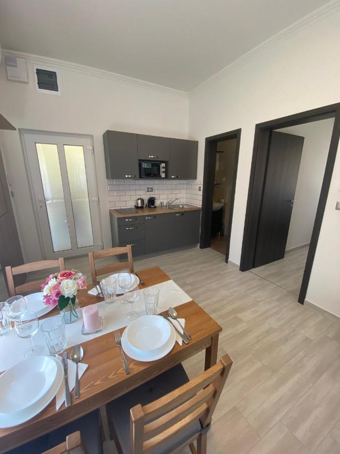 Karinthy Haz Konuk evi Siofok Dış mekan fotoğraf