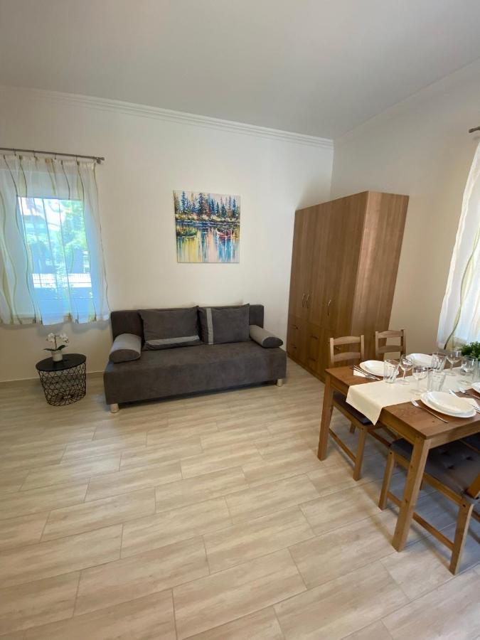 Karinthy Haz Konuk evi Siofok Dış mekan fotoğraf