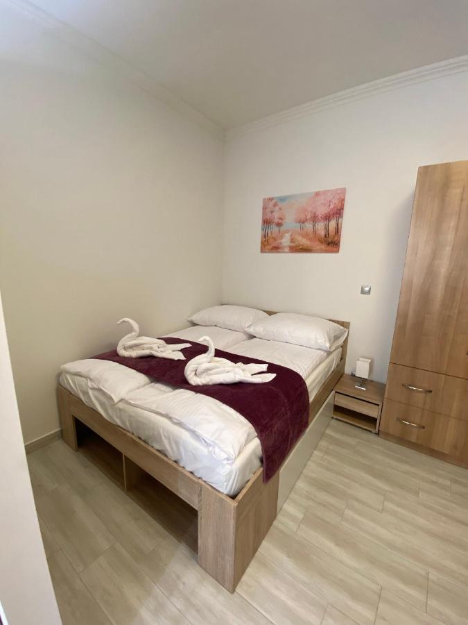 Karinthy Haz Konuk evi Siofok Dış mekan fotoğraf