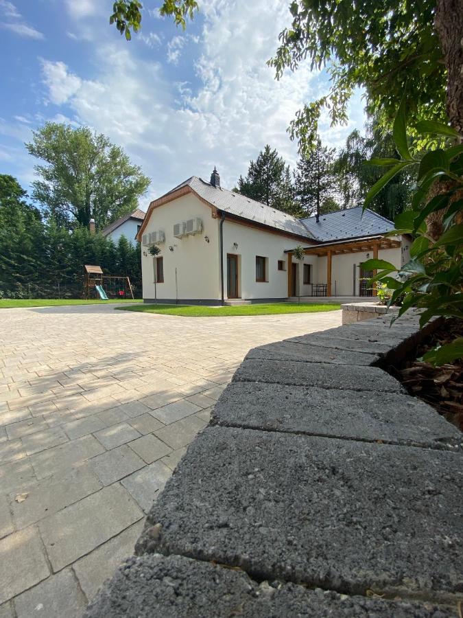 Karinthy Haz Konuk evi Siofok Dış mekan fotoğraf